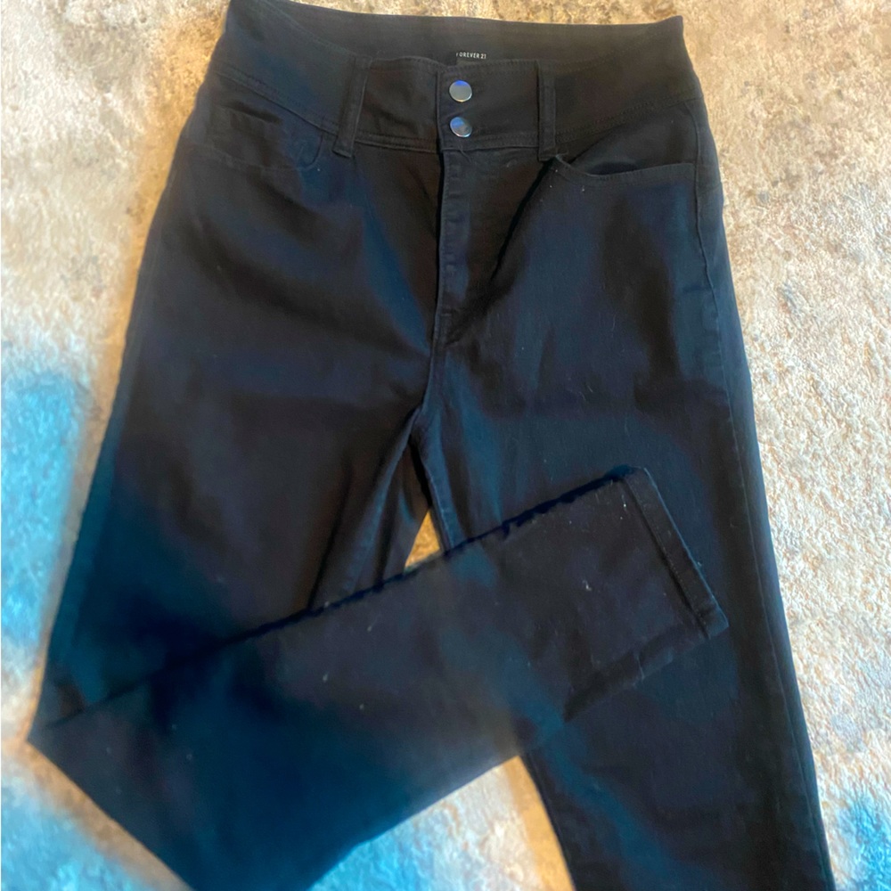 Forever 21 black pants  size M